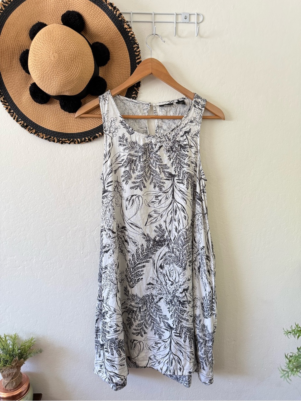 Tahari Tropical Leaf Print Sleeveless Linen Tank Dress Pockets Size Small